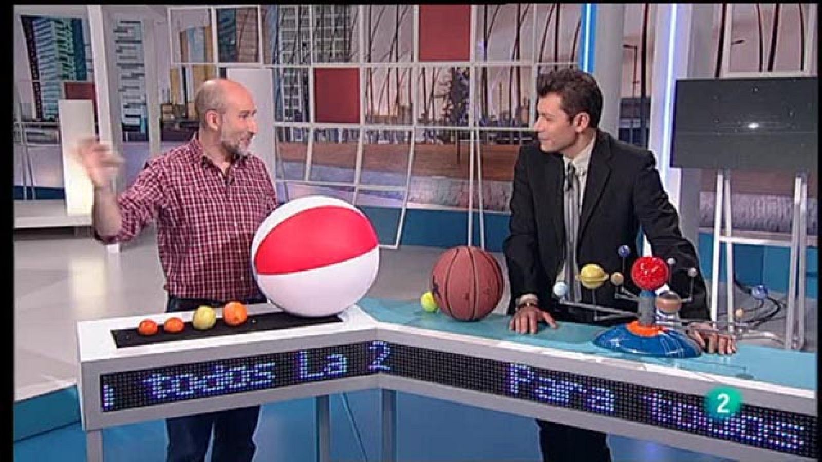 Para todos La 2 - Ciencia - Las distancias entre planetas