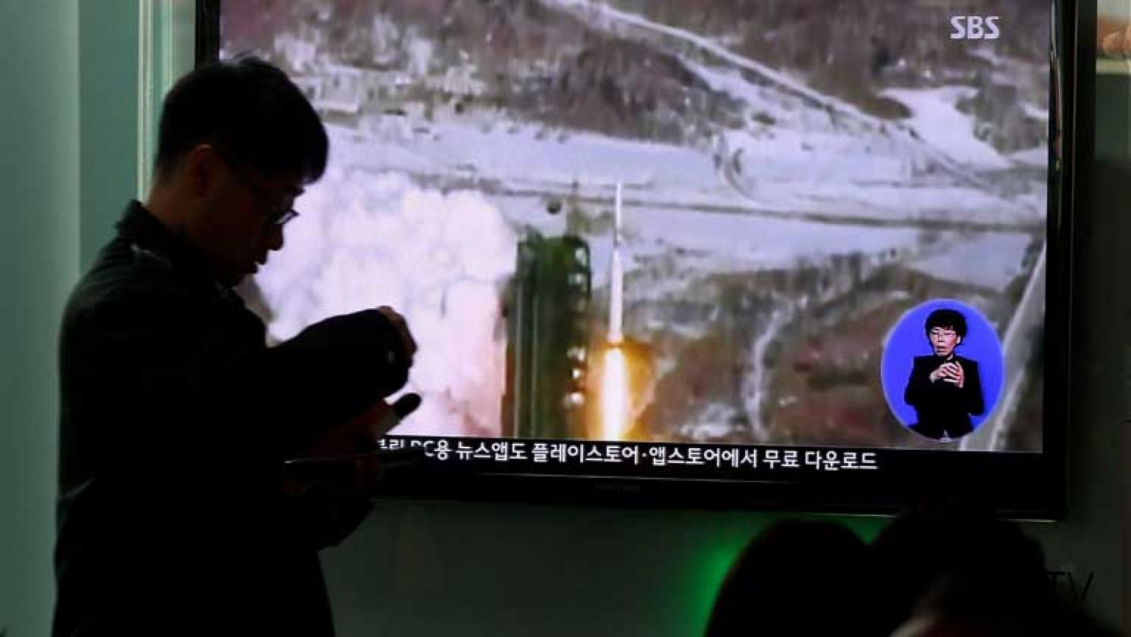 Telediario 1: Corea del Norte prepara misiles     | RTVE Play