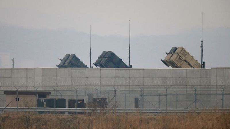 Corea del Norte recomienda evacuar las embajadas y Corea del Sur despliega sistemas antimisiles