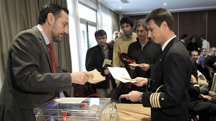 Pilotos Iberia rechazan acuerdo ERE