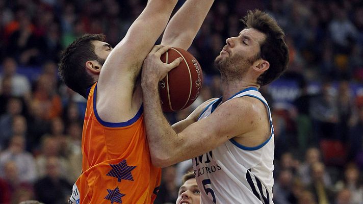 El Madrid choca contra el Valencia Basket