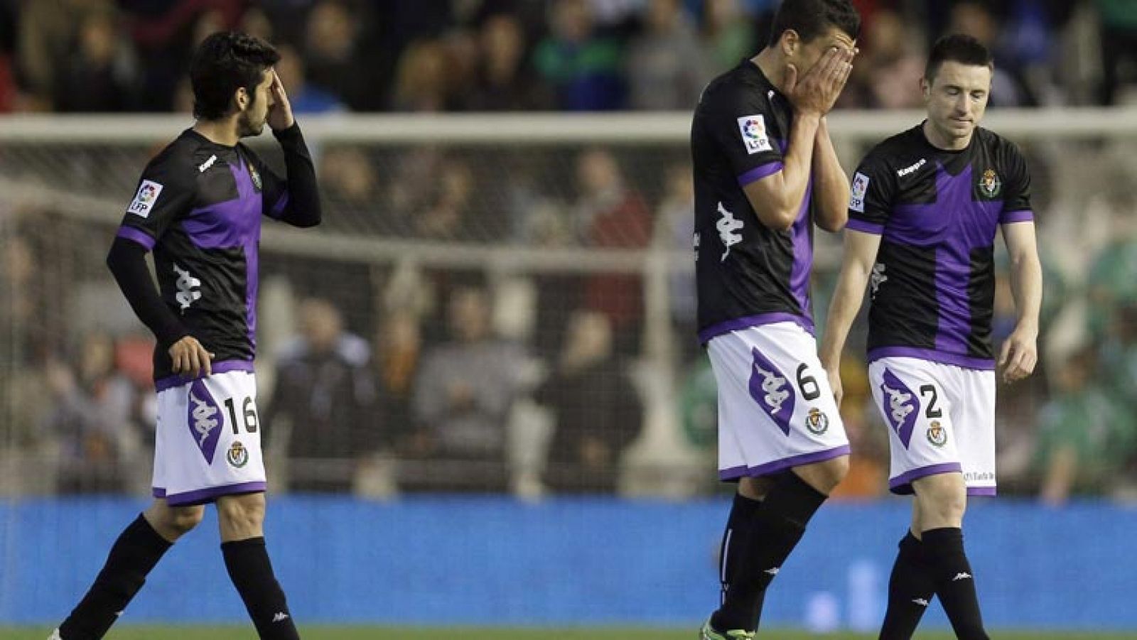 Telediario 1: El Valladolid impugna su partido con el Valencia | RTVE Play