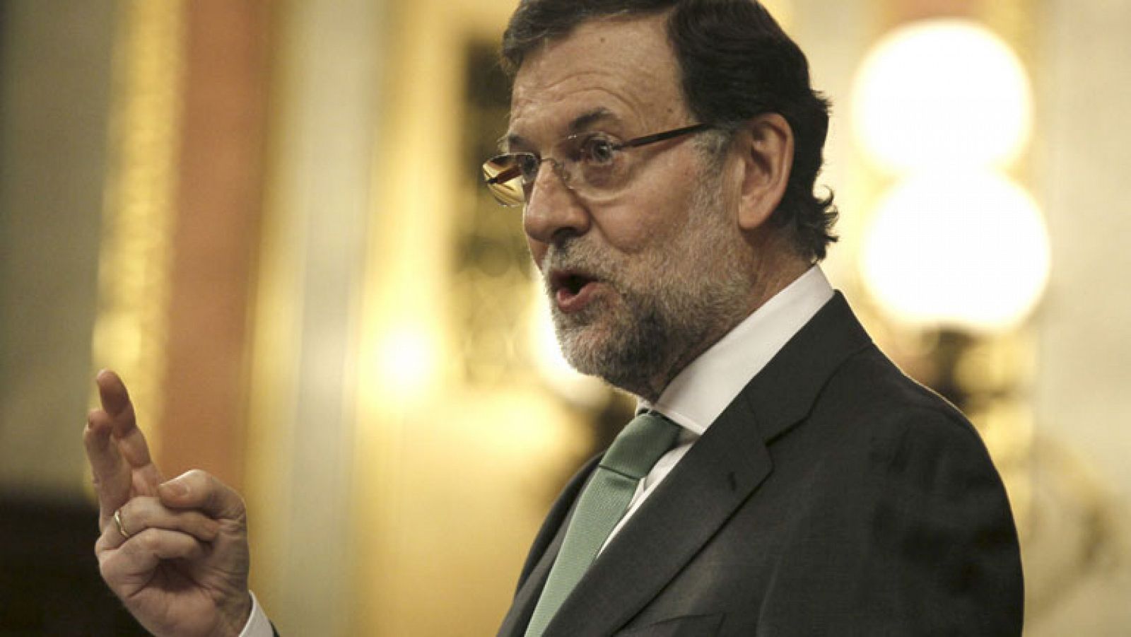Informativo 24h: Rajoy: el aviso de Bruselas por desequilibrios se ha realizado con datos hasta 2011 | RTVE Play