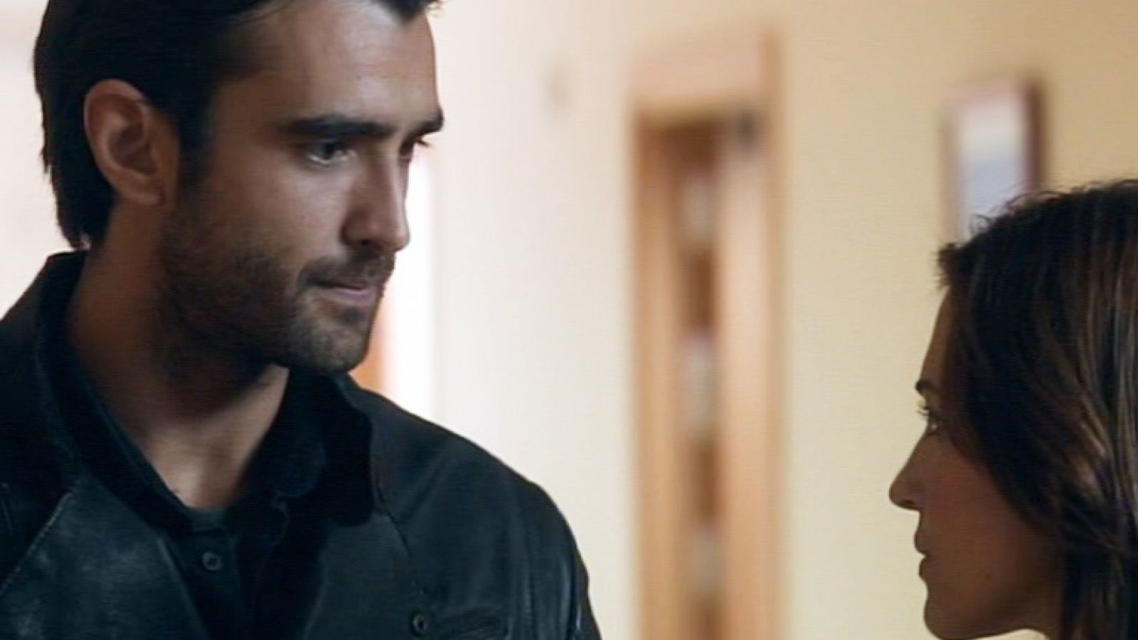 Gran Reserva - La entrada de Raúl en el hospital | Ver