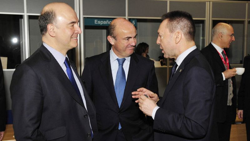 España plantea en el Eurogrupo que las empresas se financien al mismo interés 