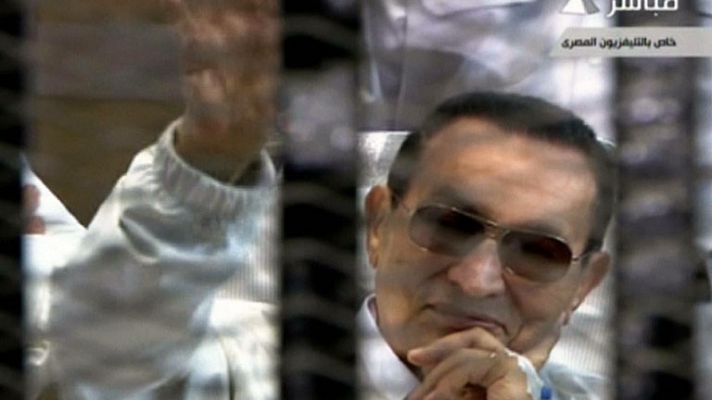El juez desiste de jurgar a Mubarak