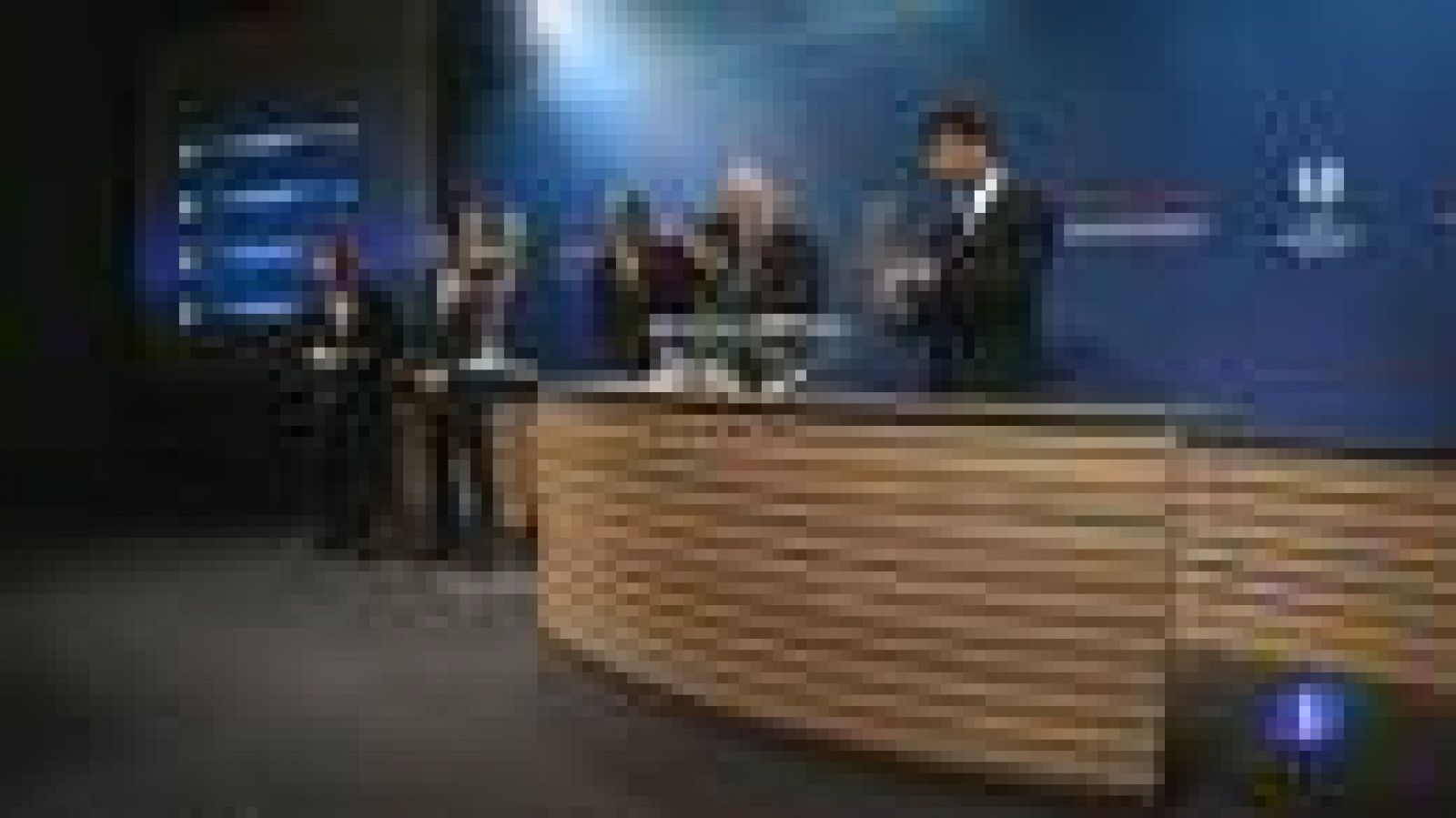 El segundo entrenador del Real Madrid, Aitor Karanka, ha afirmado  que las semifinales de Liga de Campeones ante el Borussia Dortmund no  van a ser "fáciles", pero que ahora estaban centrados en el choque en  San Mamés de este domingo, ya que era un