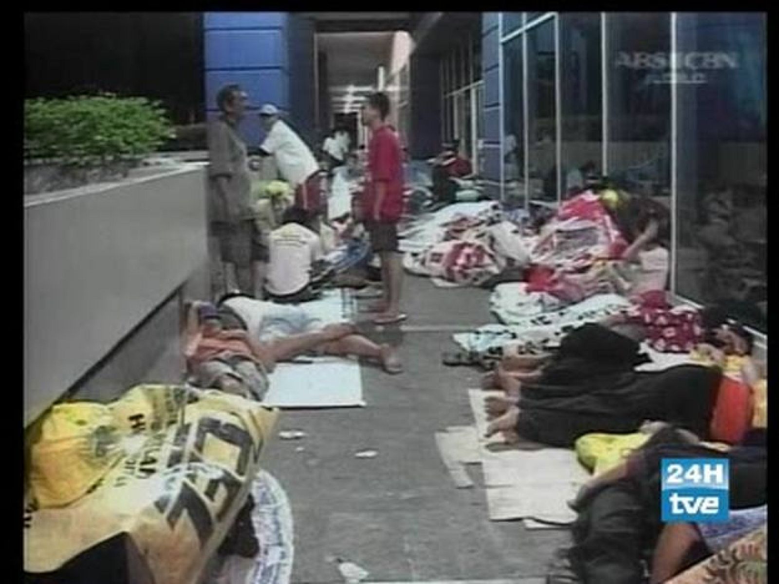 Al menos 150 personas murieron o han desaparecido tras el paso del tifón "Fengshen"