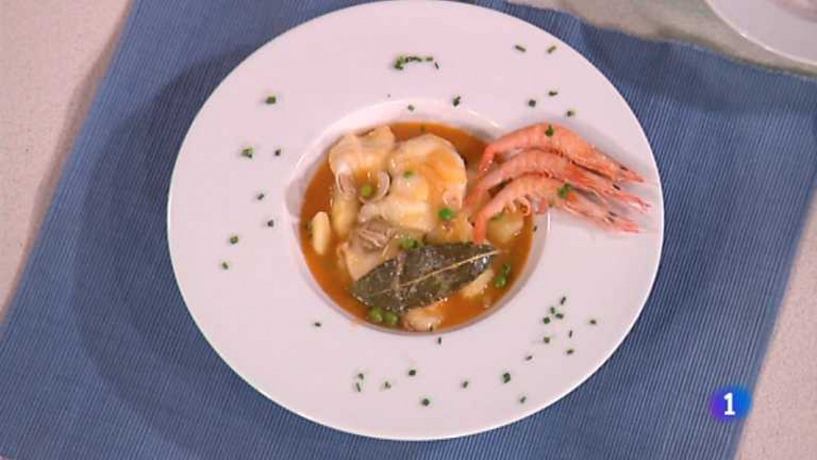 Cocina con Sergio - Caldero de patatas con pescado y marisco