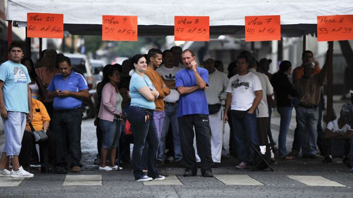 Telediario 1 - Telediario 1 fin de semana  en 4'