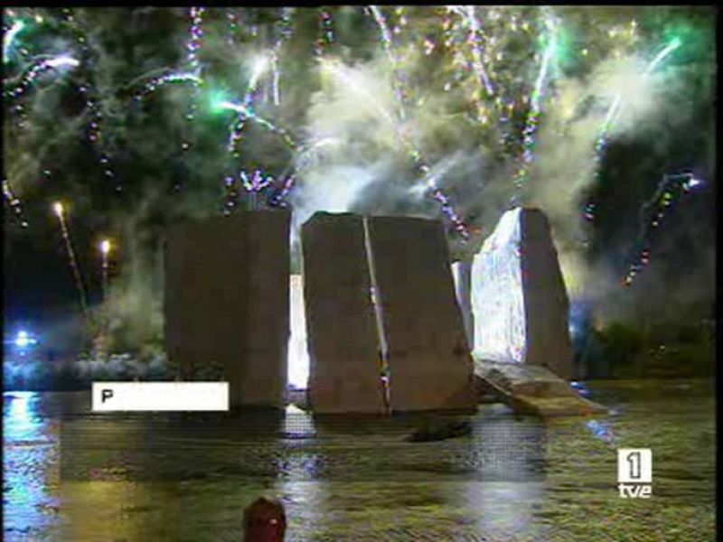  La inauguración de Iceberg estaba prevista para el primer día de La Expo, pero la crecida del Ebro dañó las estructuras