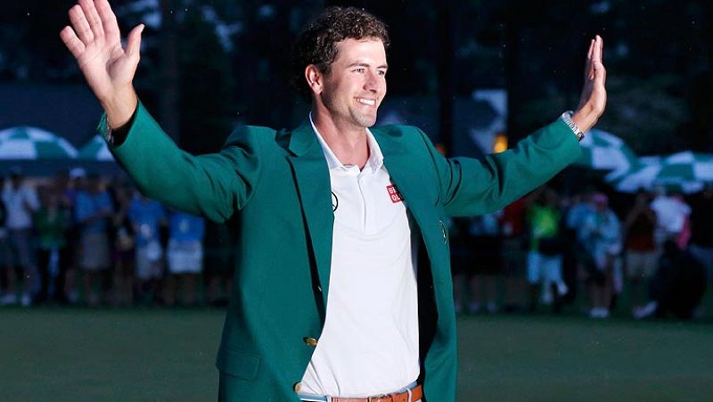 El golfista australiano Adam Scott se ha convertido en el primer golfista australiano en imponerse en el mítico Masters de Augusta y colocarse la chaqueta verde.