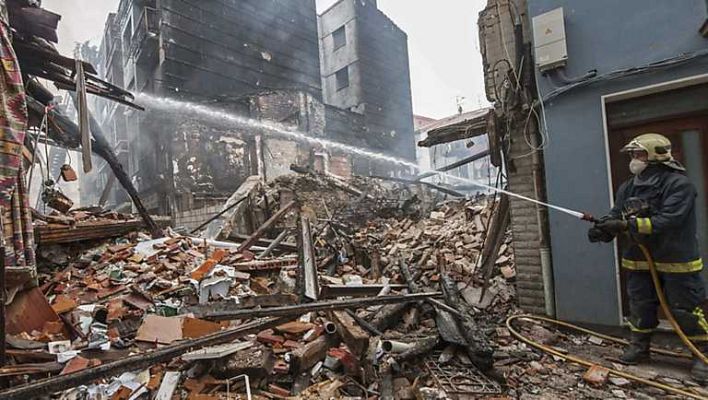 Telediario 1 - Telediario - 15 horas - 11/04/13