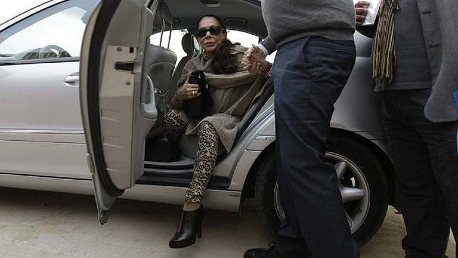 El tribunal que investiga a Pantoja, Muñoz y Zaldívar por blanqueo lee la sentencia  este martes