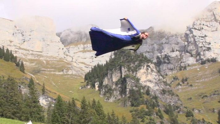 Telediario 1 - Alexander Polli, el hombre- pajaro noruego