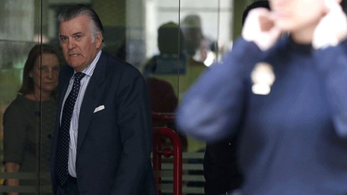 Telediario 1 - Informe laboral de Luis Bárcenas