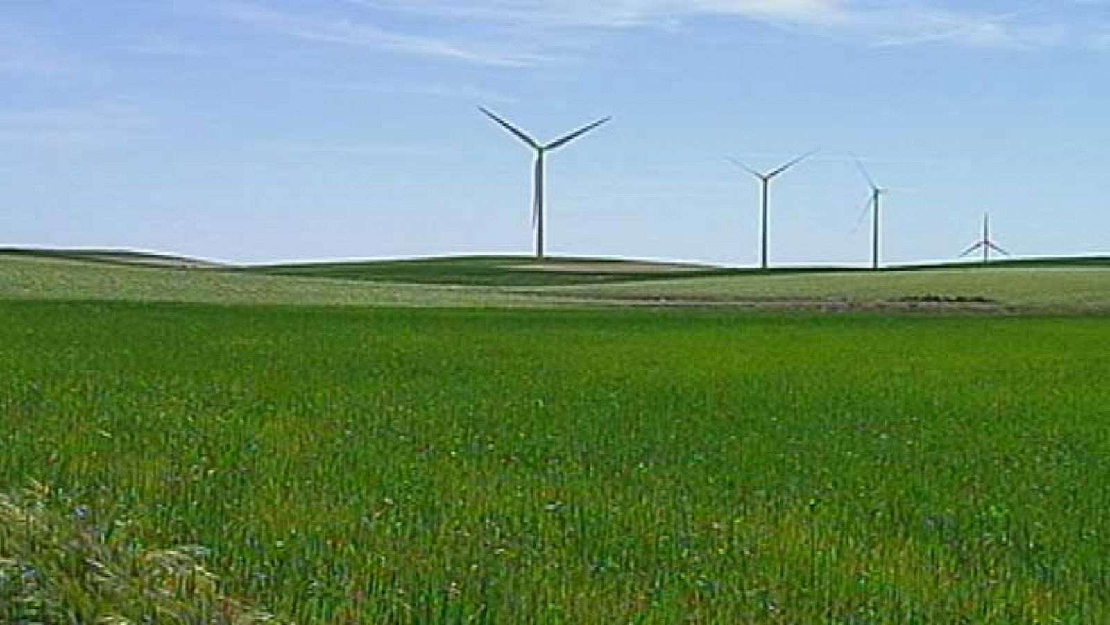 Cielo muy nuboso en el norte peninsular con lluvias débiles
