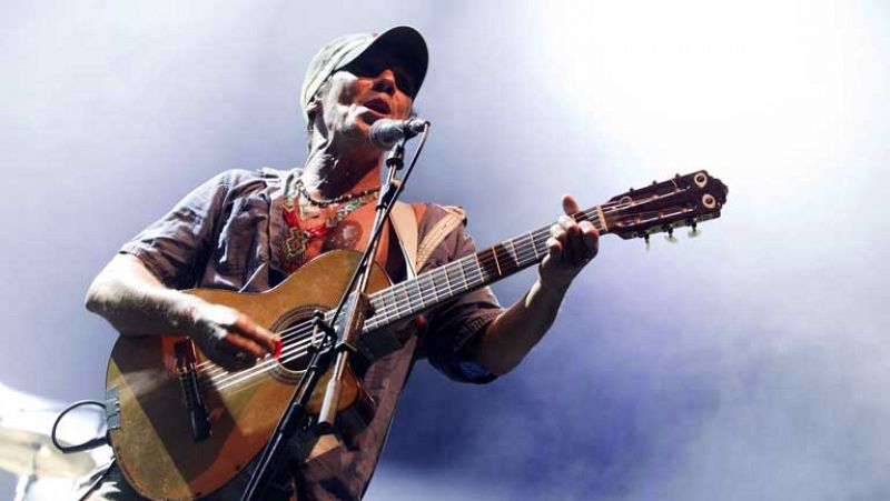 Manu Chao abre las fiestas de la Primavera de la localidad barcelonesa de L'Hospitalet