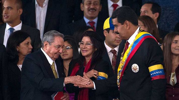 Telediario 1 - Maduro jura como presidente