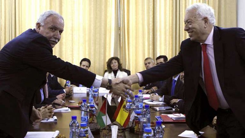 Margallo continúa su gira por Oriente Medio