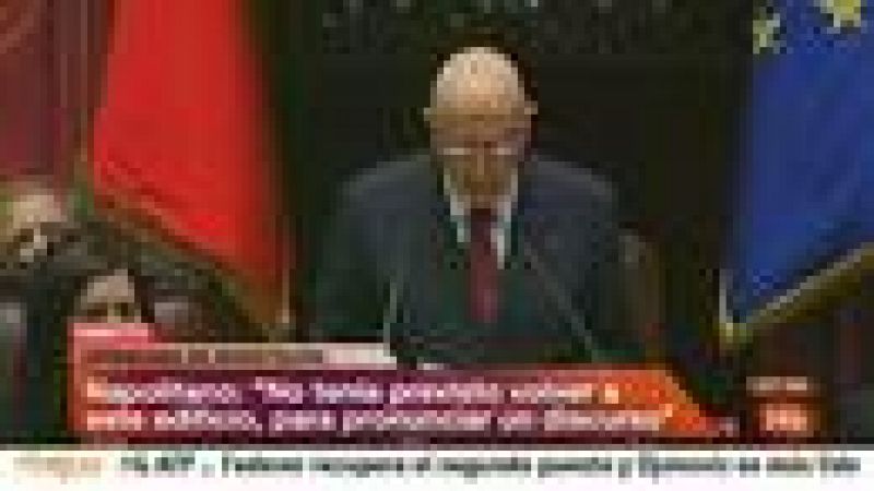 Napolitano, en su discurso de jura como presidente: "No podía renunciar, aunque me costara aceptarlo"