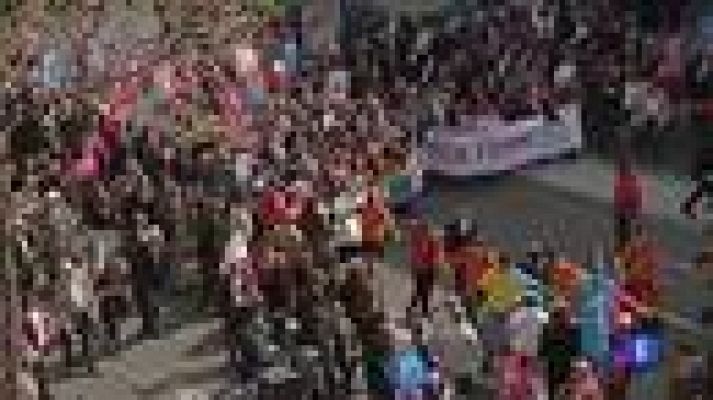 Telediario 1 - El Parlamento francés votará este martes la ley del matrimonio homosexual