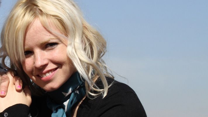 La mañana - Lluvia Rojo, una miembra reconocida