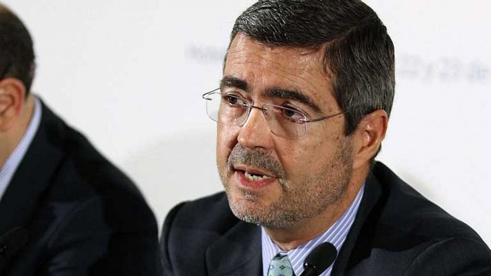 Telediario 1 - La economía española cae