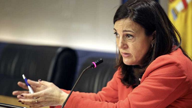 La oposición critica la revisión de la previsión de crecimiento para 2013 anunciada por el Gobierno