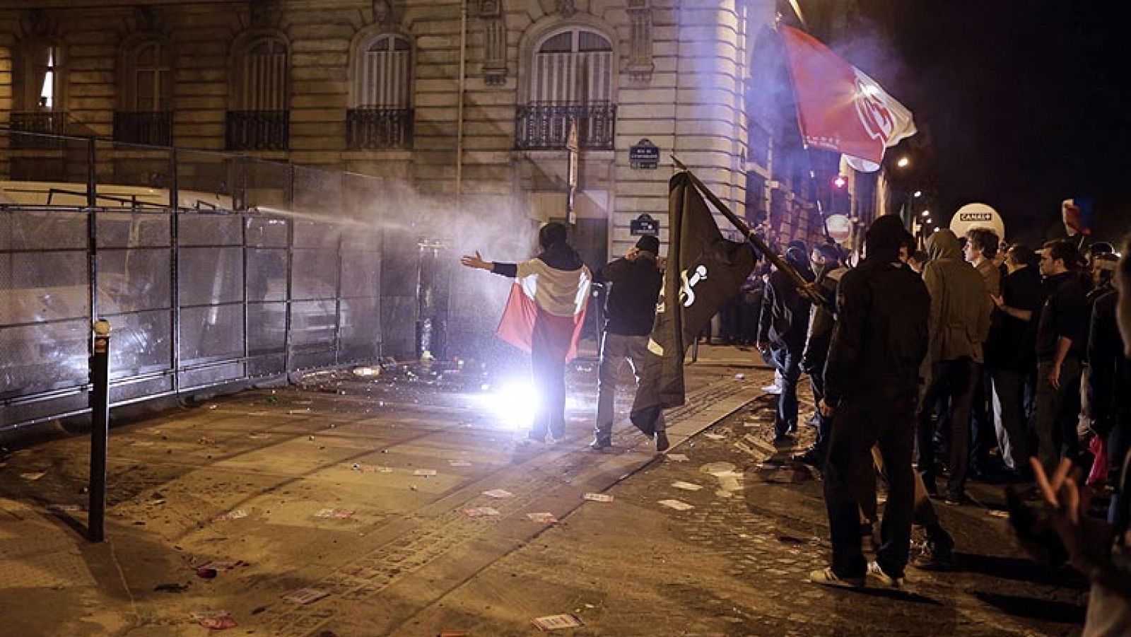 Telediario 1: Protestas en Francia  | RTVE Play