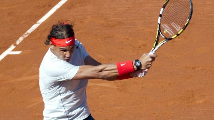 Tenis - Rafa Nadal cumple ante Berlocq en el debut en el Godó