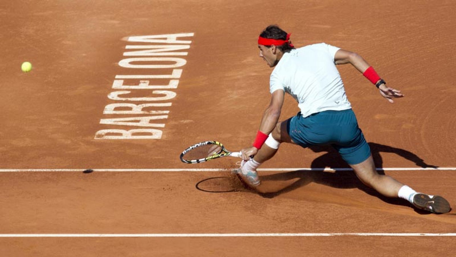 Nadal se mete en cuartos del Godó