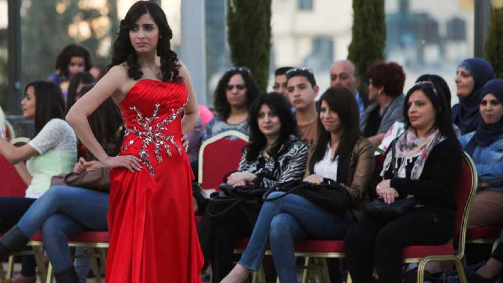 Telediario 1: Semana de la Moda de Palestina | RTVE Play