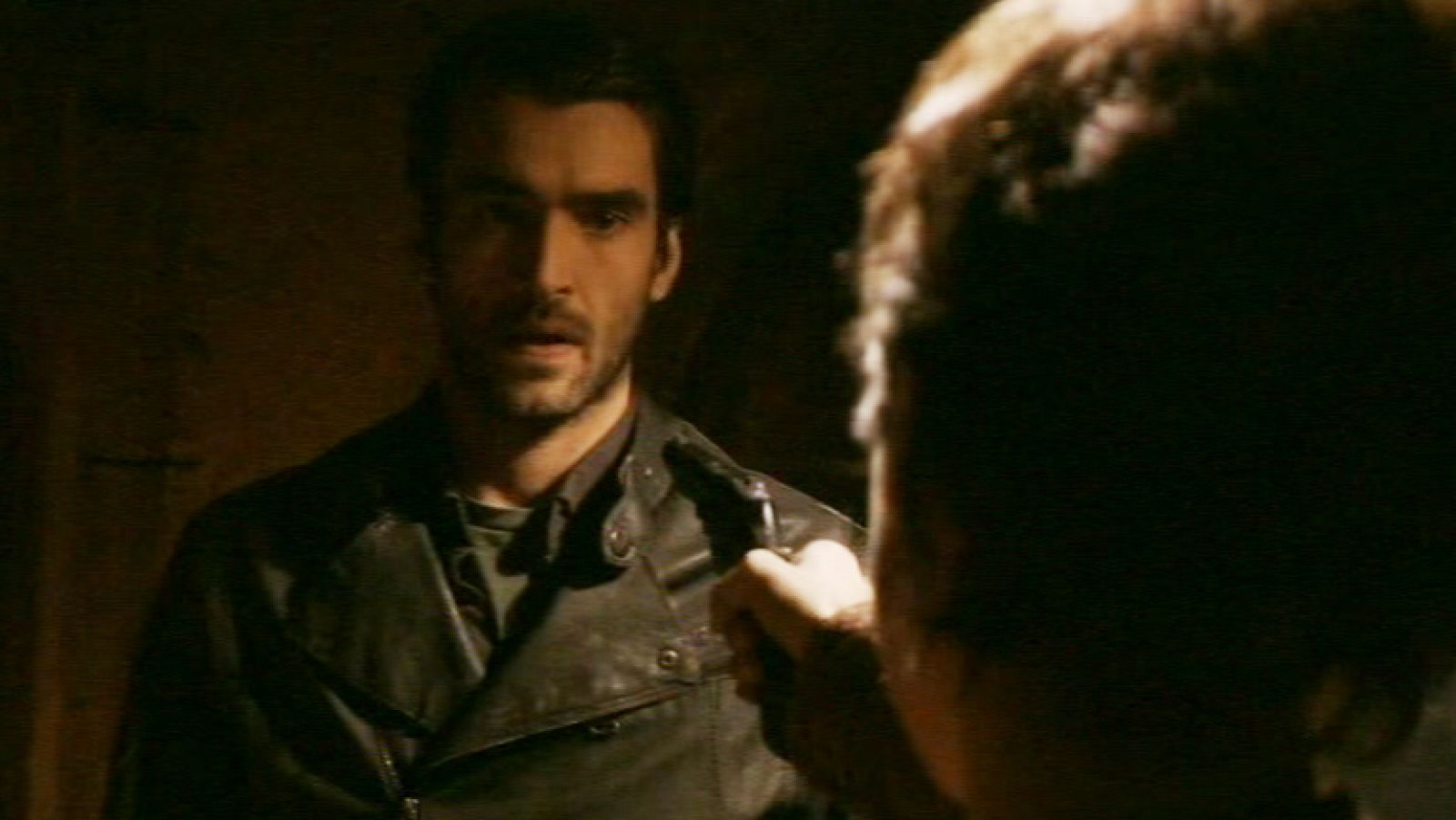 Gran Reserva - Raúl encuentra a Lucía | Ver