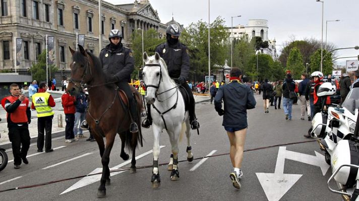 La maratón de Madrid transcurre entre excepcionales medidas de seguridad