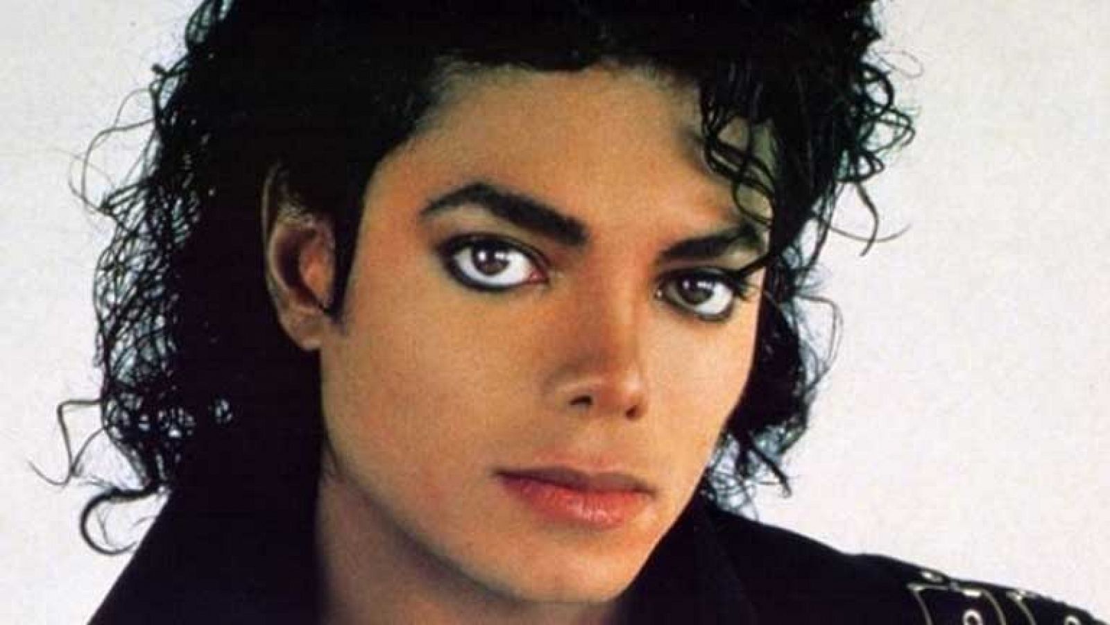 Telediario 1: Nuevo libro sobre Michael Jackson | RTVE Play
