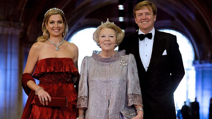 Telediario 1 - Cena de gala para despedir a la reina Beatriz de Holanda
