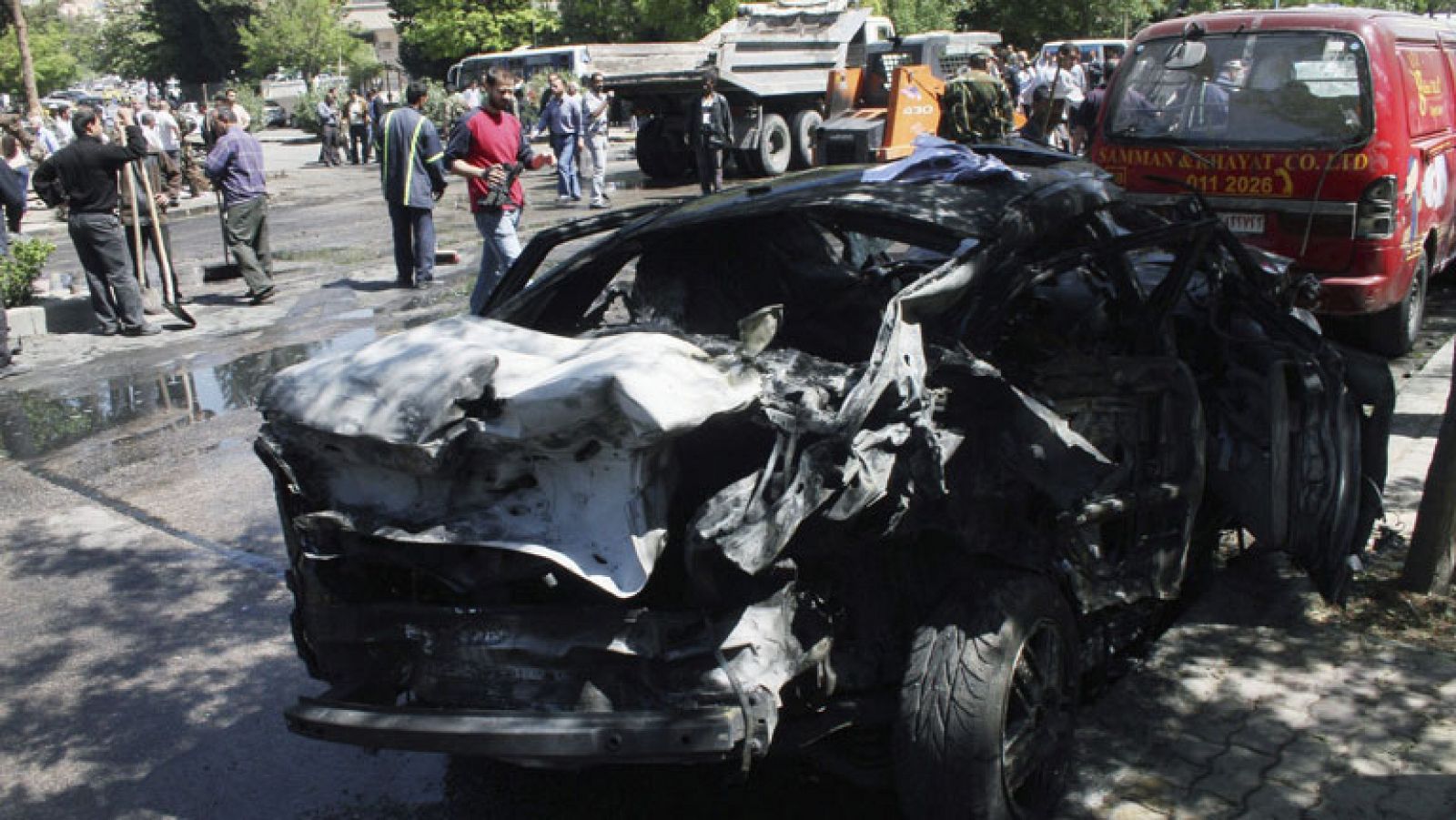 Informativo 24h: Otro coche bomba en el centro de Damasco causa una decena de muertos | RTVE Play