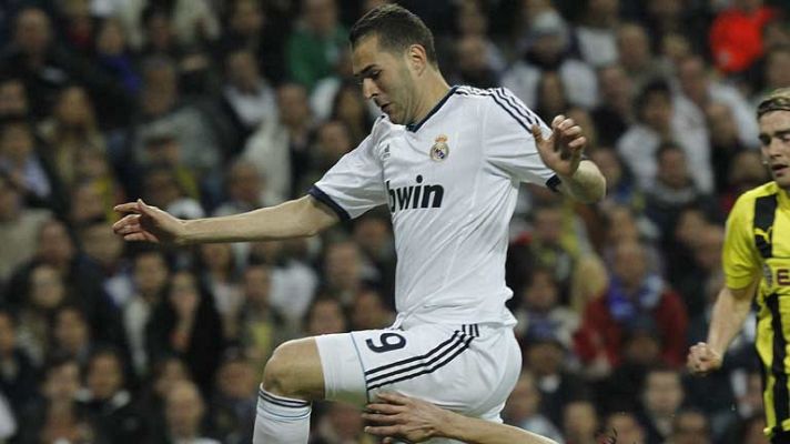 Benzema adelanta al Real Madrid (1-0)