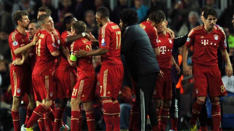 El Bayern ha marcado el segundo gol en el Camp Nou por medio de Gerard Piqué. El central ha alojado el balón en su propia portería en un intento fallido de despeje, en el minuto 72 de juego. 