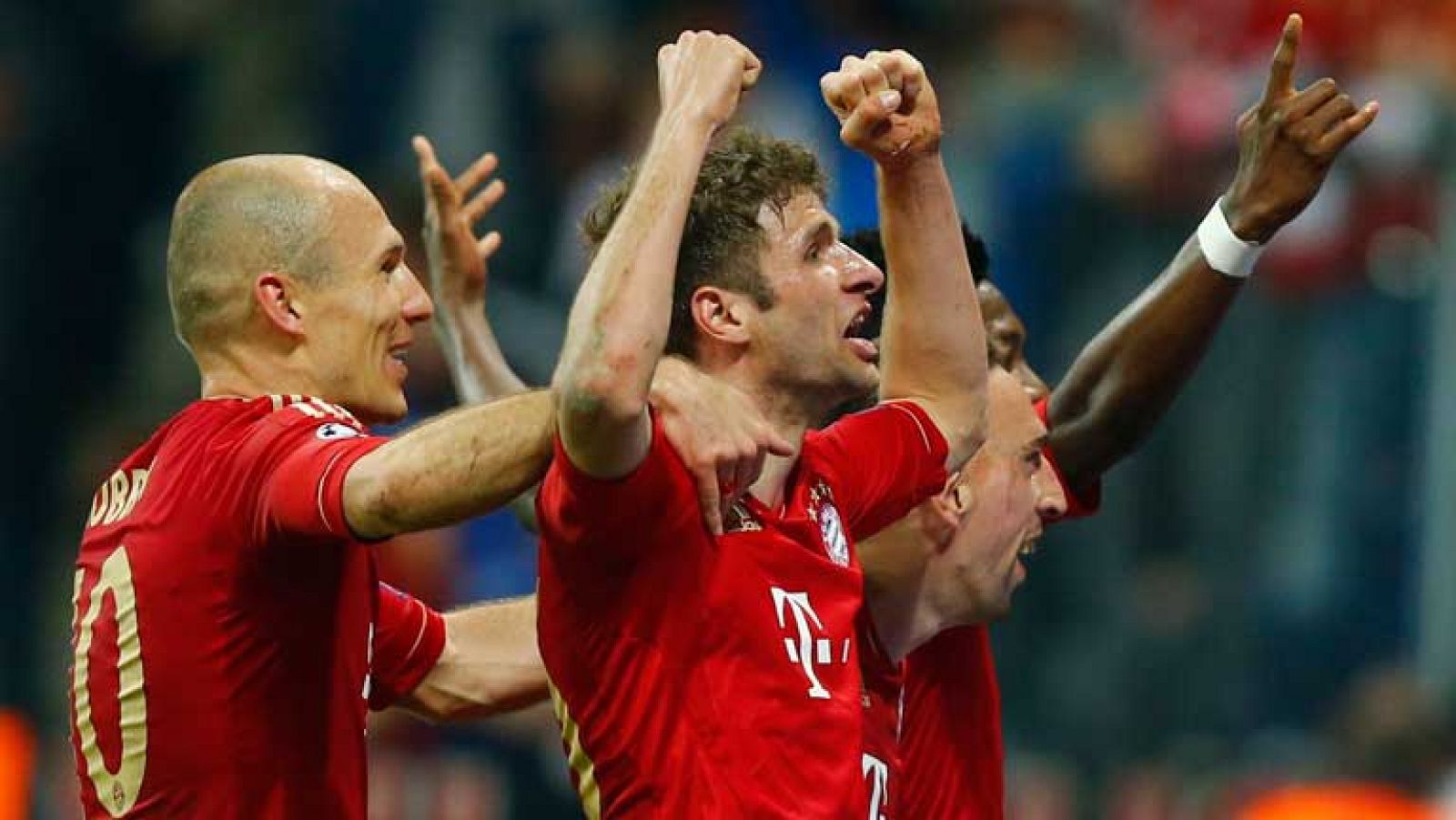 El jugador del Bayern Thomas Müller ha anotado el tercer gol de su equipo ante el FC Barcelona, estableciendo el 0-3 definitivo, que suponía un humillante marcador global de 7-0 en la semifinal de Champions.