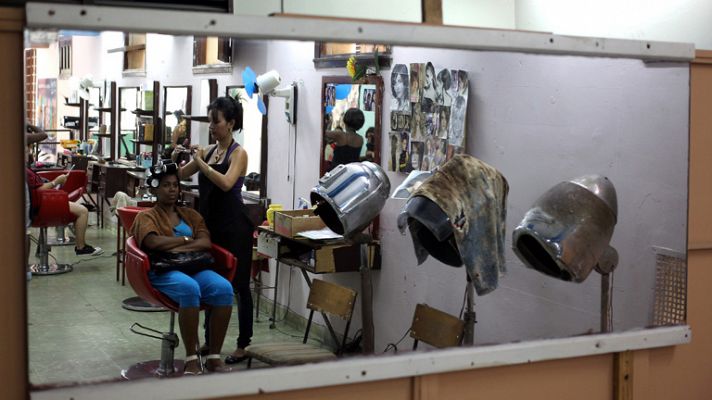 Telediario 1 - Termina el plazo en Cuba para presentar la declaración jurada de ingresos