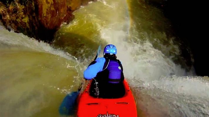 El kayak y los rápidos, una experiencia en primera persona