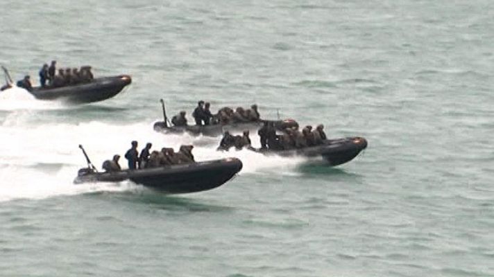 TVE asiste en Rota a un entrenamiento de la Armada