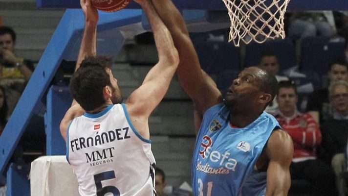 Telediario 1 - El Madrid gana al Estudiantes un derbi soso