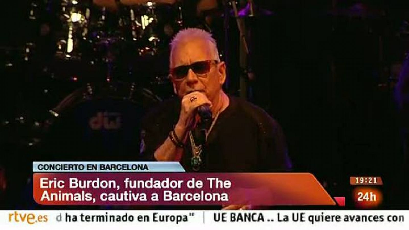 Informativo 24h: El legendario elixir de Eric Burdon hipnotiza Barcelona | RTVE Play