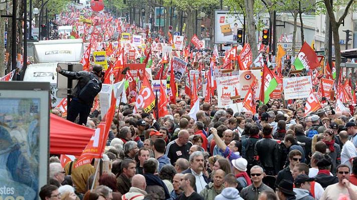 Telediario 1 - Manifestación en Francia