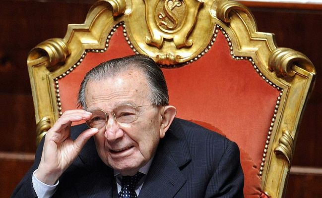 Informativo 24h - Muere Giulio Andreotti