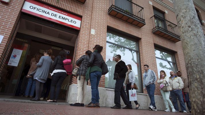 Mejora el dato del paro en Abril