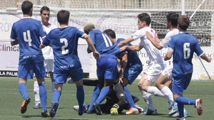 Pelea y supuestos insultos racistas en La Palma